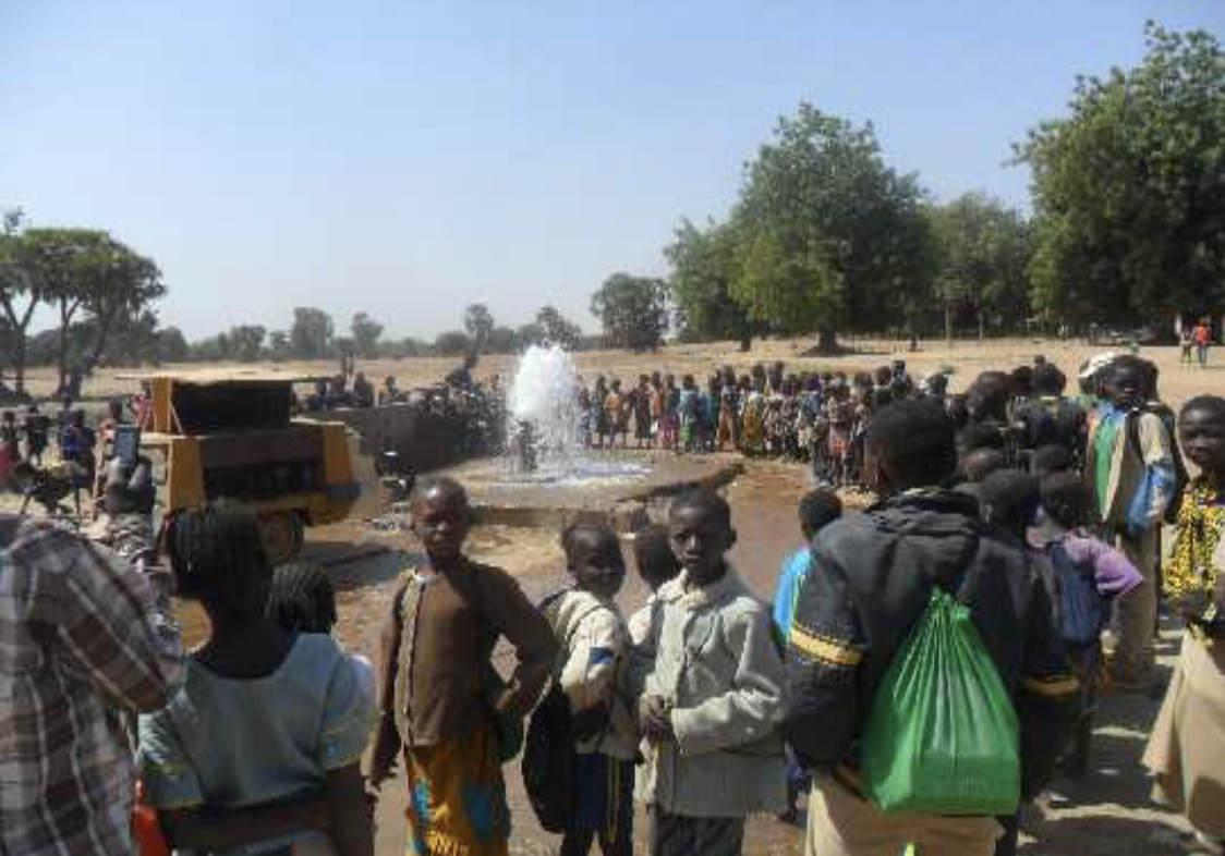 De 2017 à 2023, CAP Développement a réalisé des projets de réhabilitation de fourrages, de construction de latrines et d'approvisionnement en eau; en partenariat avec des acteurs internationaux.
